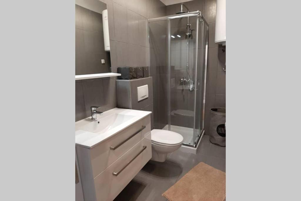 Apartman Near Fazana-500 From The Sea Bagian luar foto