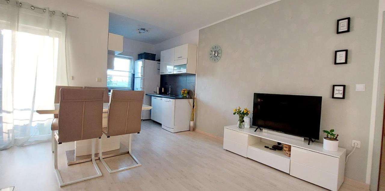 Apartman Near Fazana-500 From The Sea Bagian luar foto